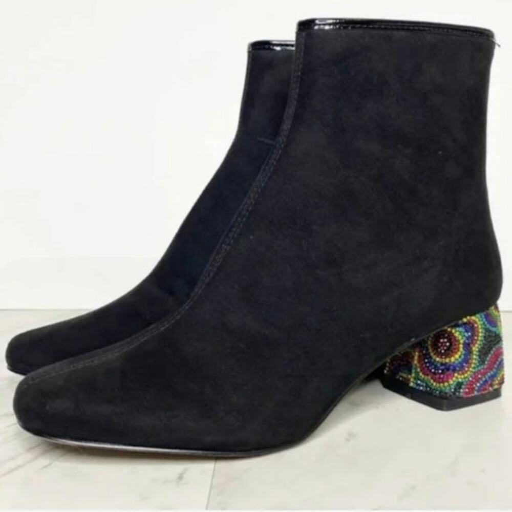 Betsey Johnson Harper Black Rhinestone Sparkle Unique Flower Hippie Heel GUC 7